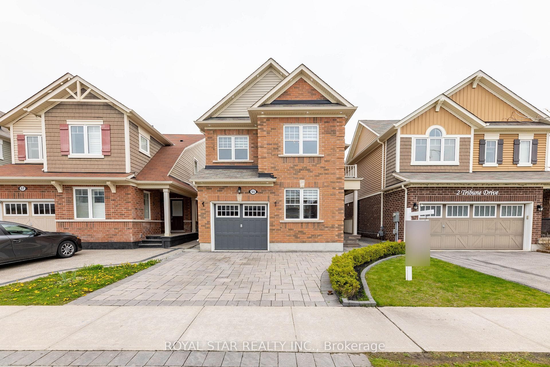 55 Robert Parkinson Drive photo 1