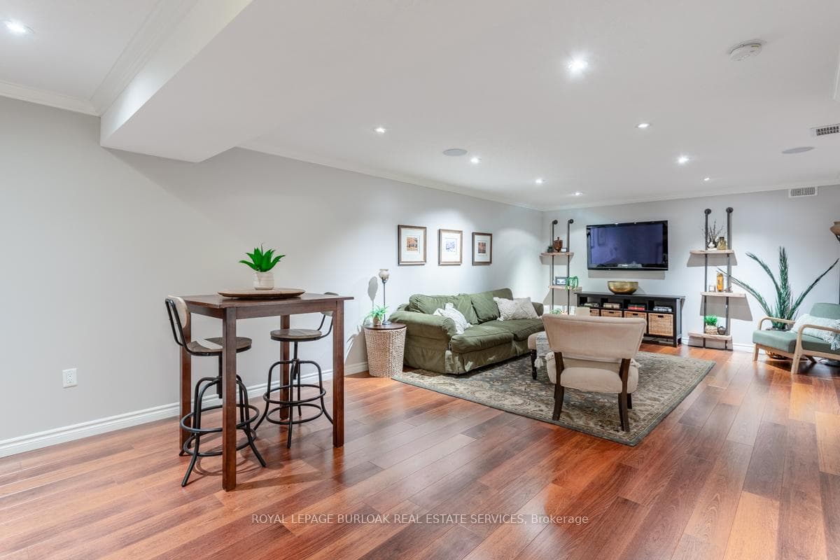 126 Waterford Drive photo 26