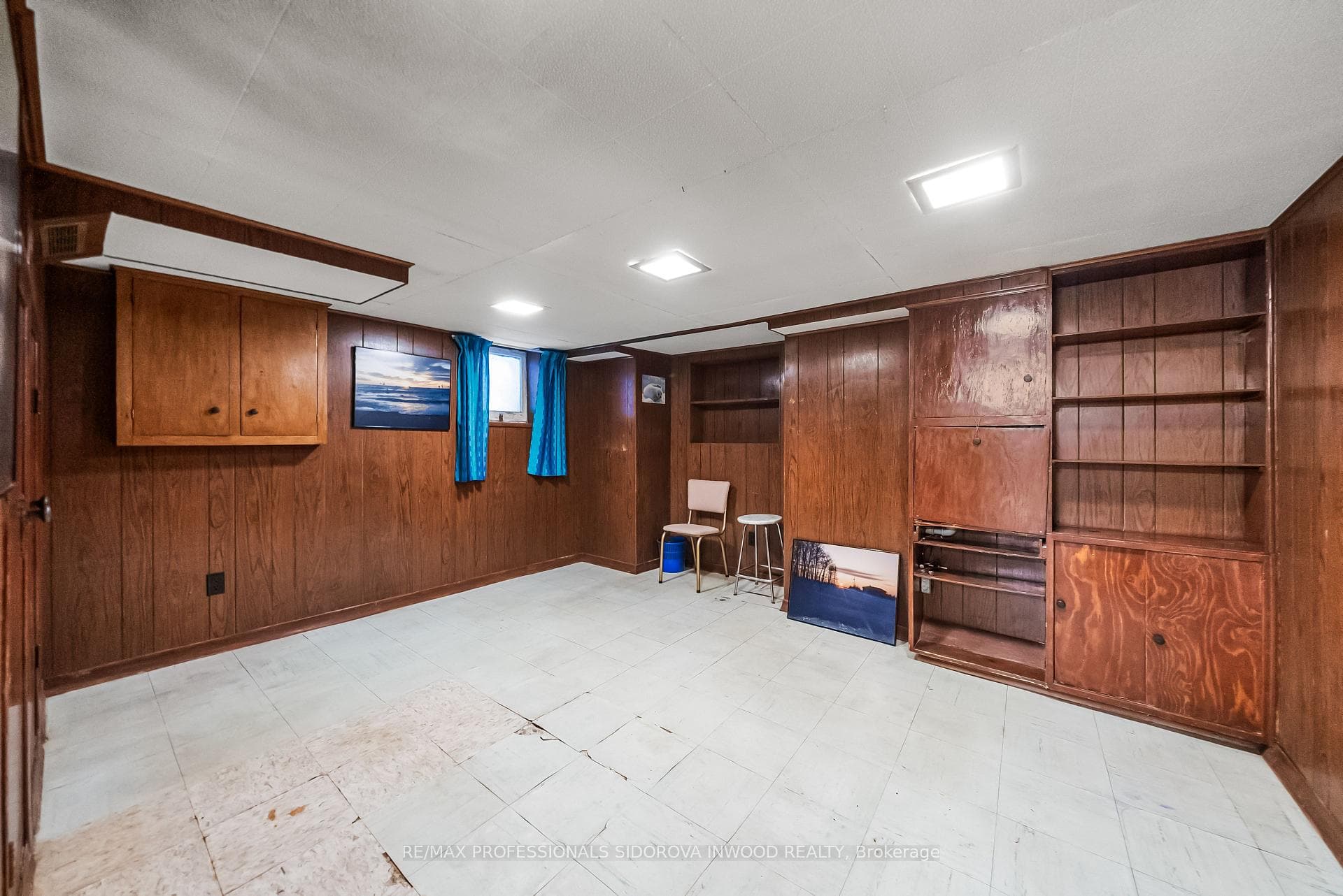 44 Golden Avenue photo 30