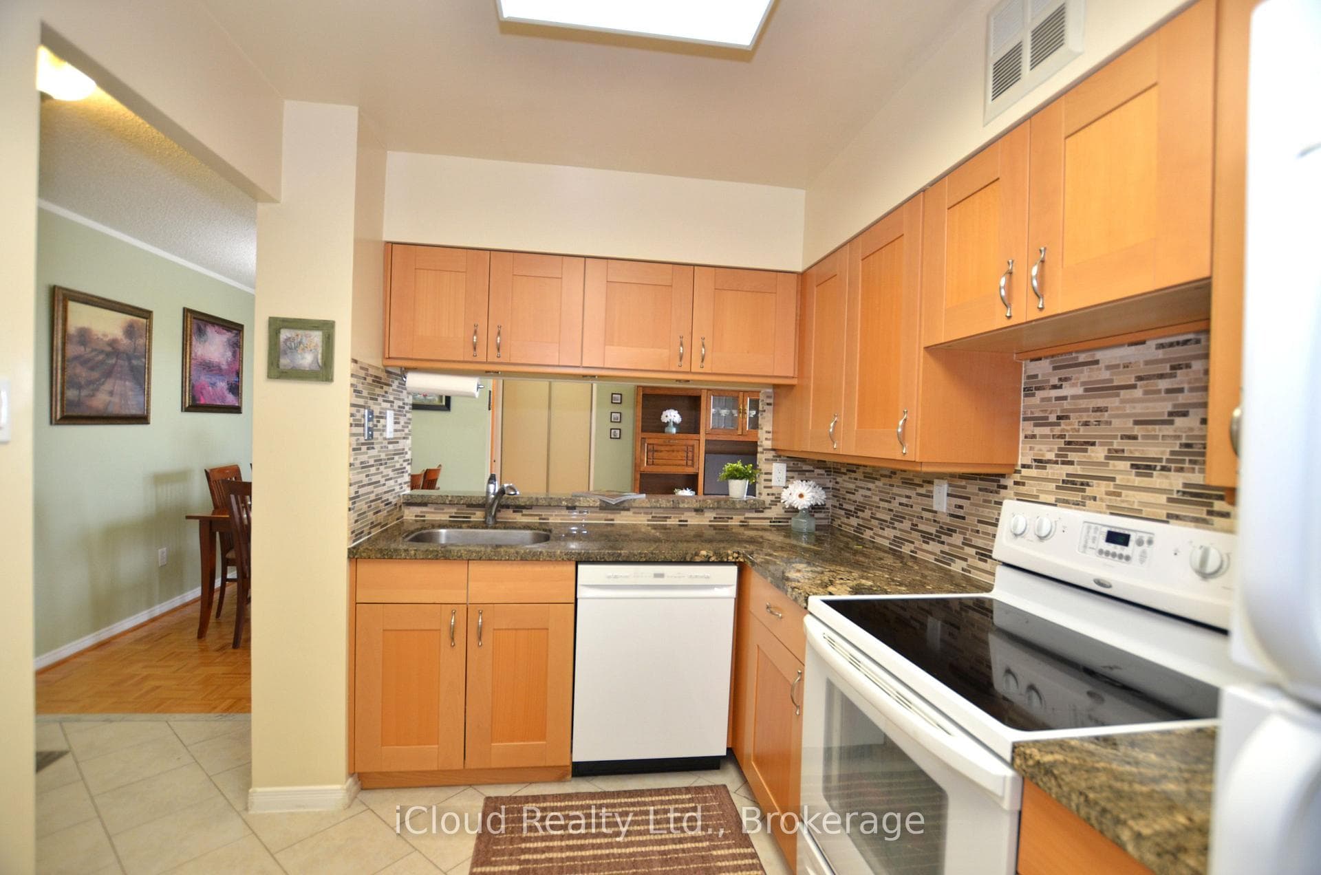 50 Kingsbridge Garden Circle Unit 915 photo 12