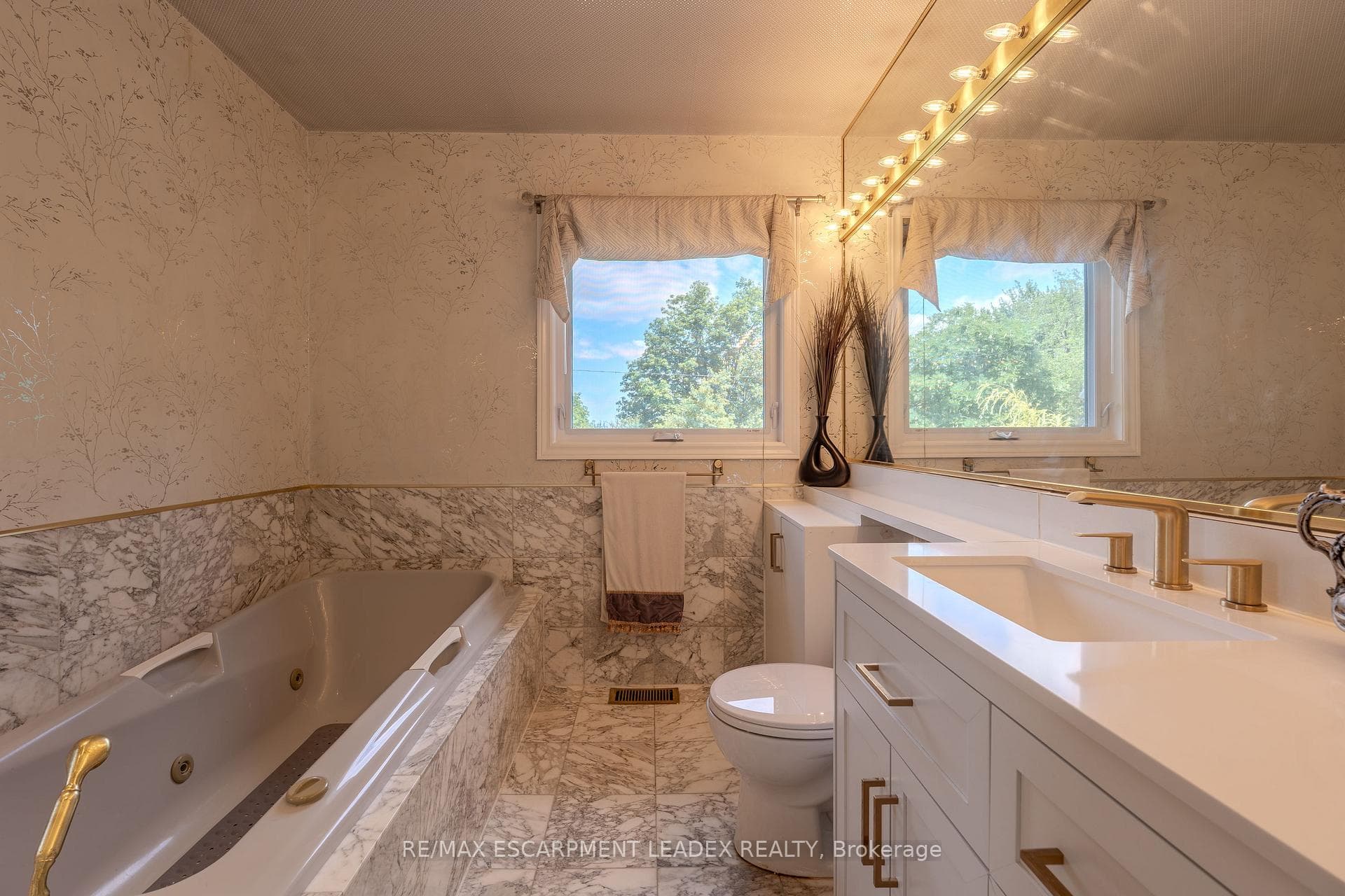 1129 SCENIC Drive photo 16