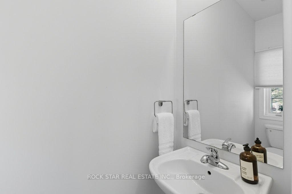 55 Madonna Drive Unit 14 photo 13