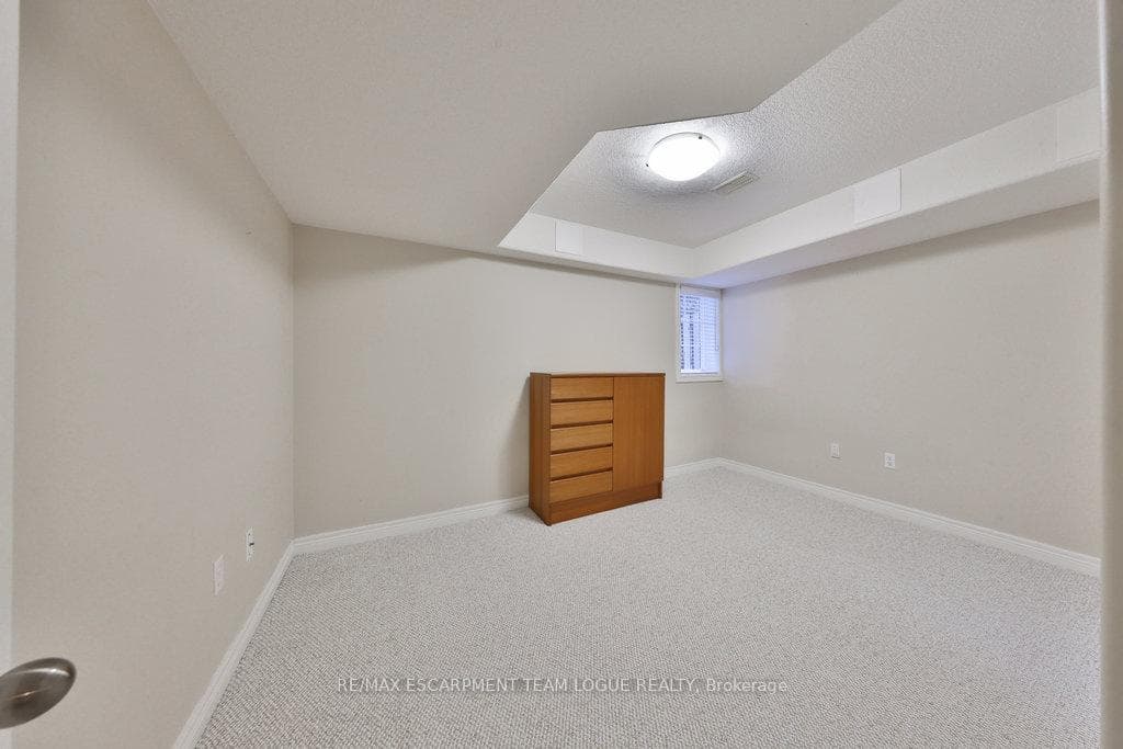 289 Plains Road Unit 24 photo 31