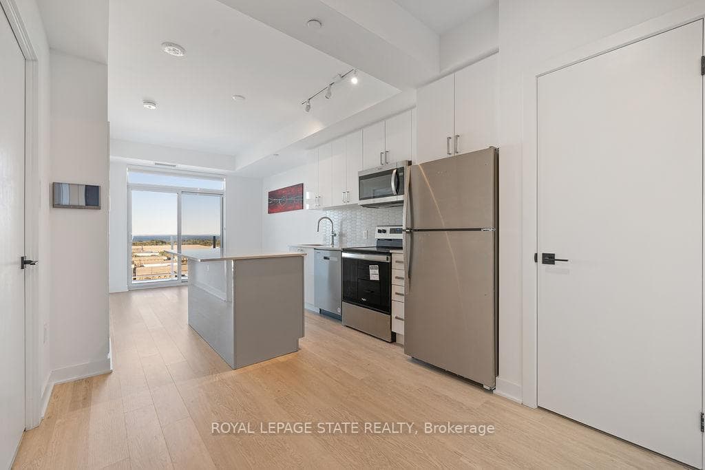 2782 Barton Street Unit 1112 photo 15