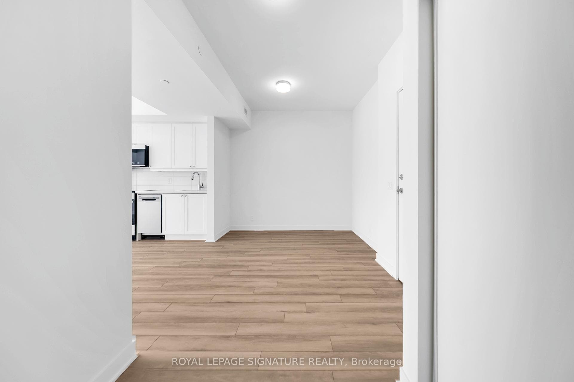 51 Clarington Boulevard Unit 312 photo 5