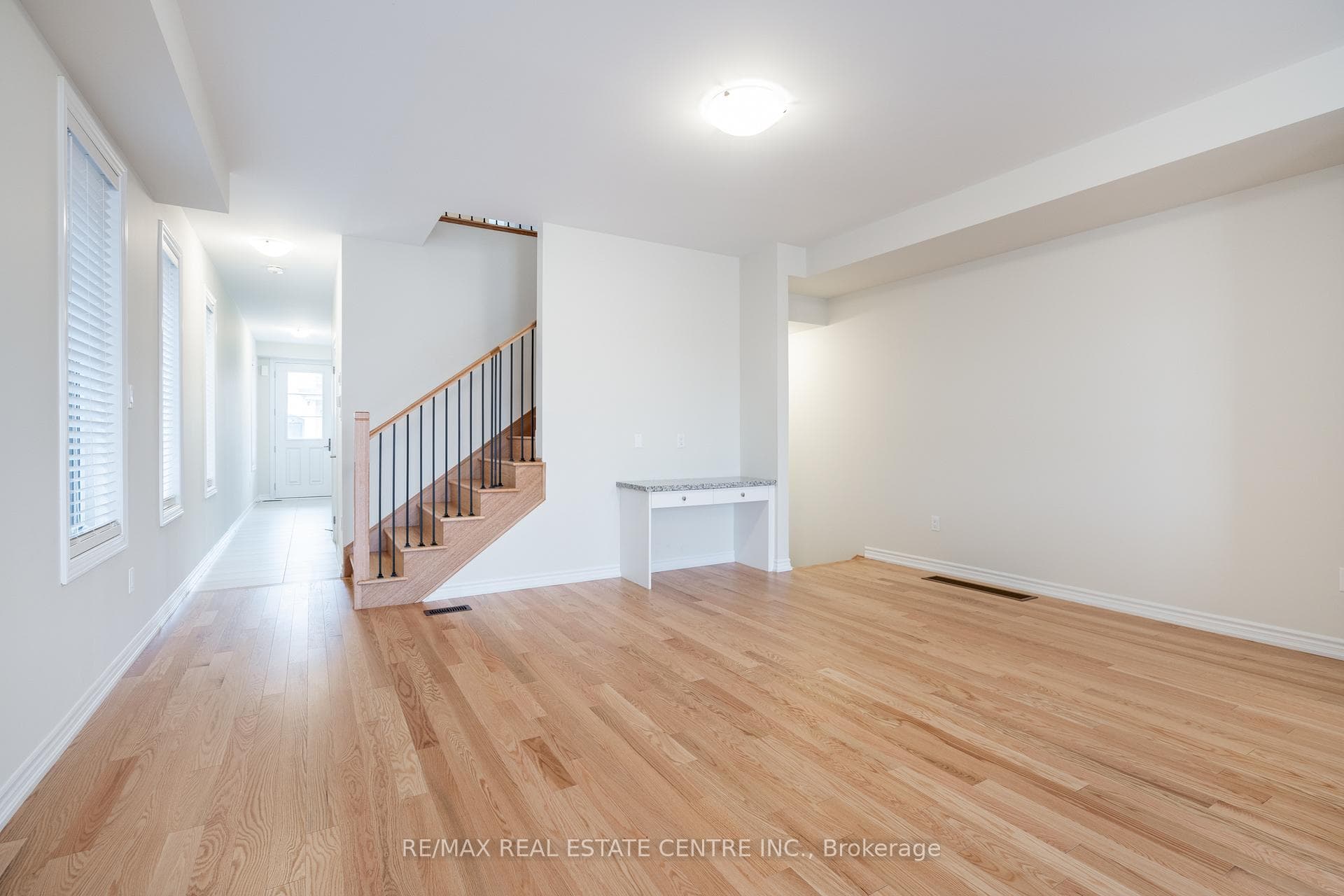 1426 Almonte Drive photo 7