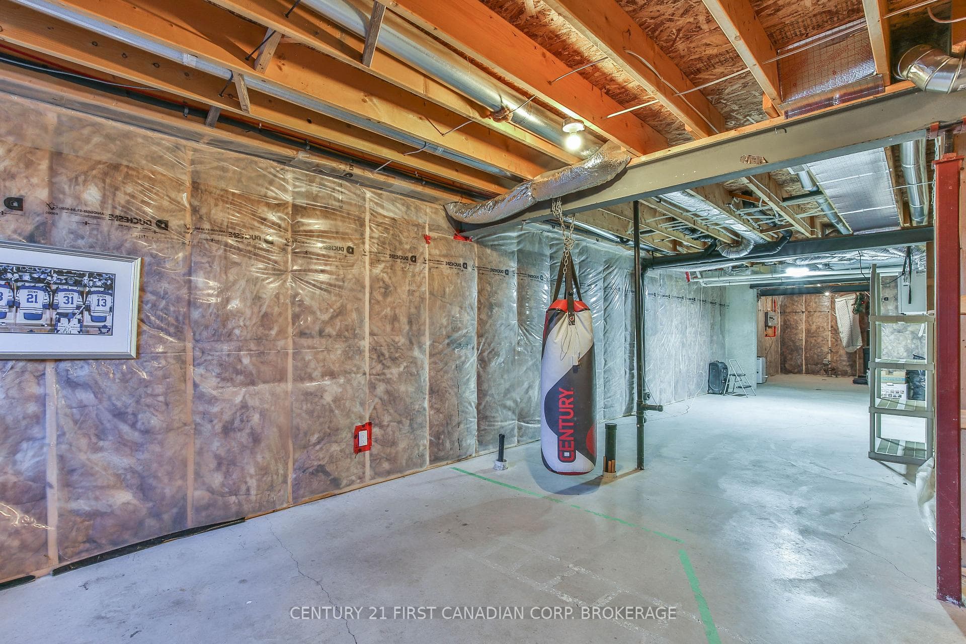 283 Boyd Boulevard photo 27