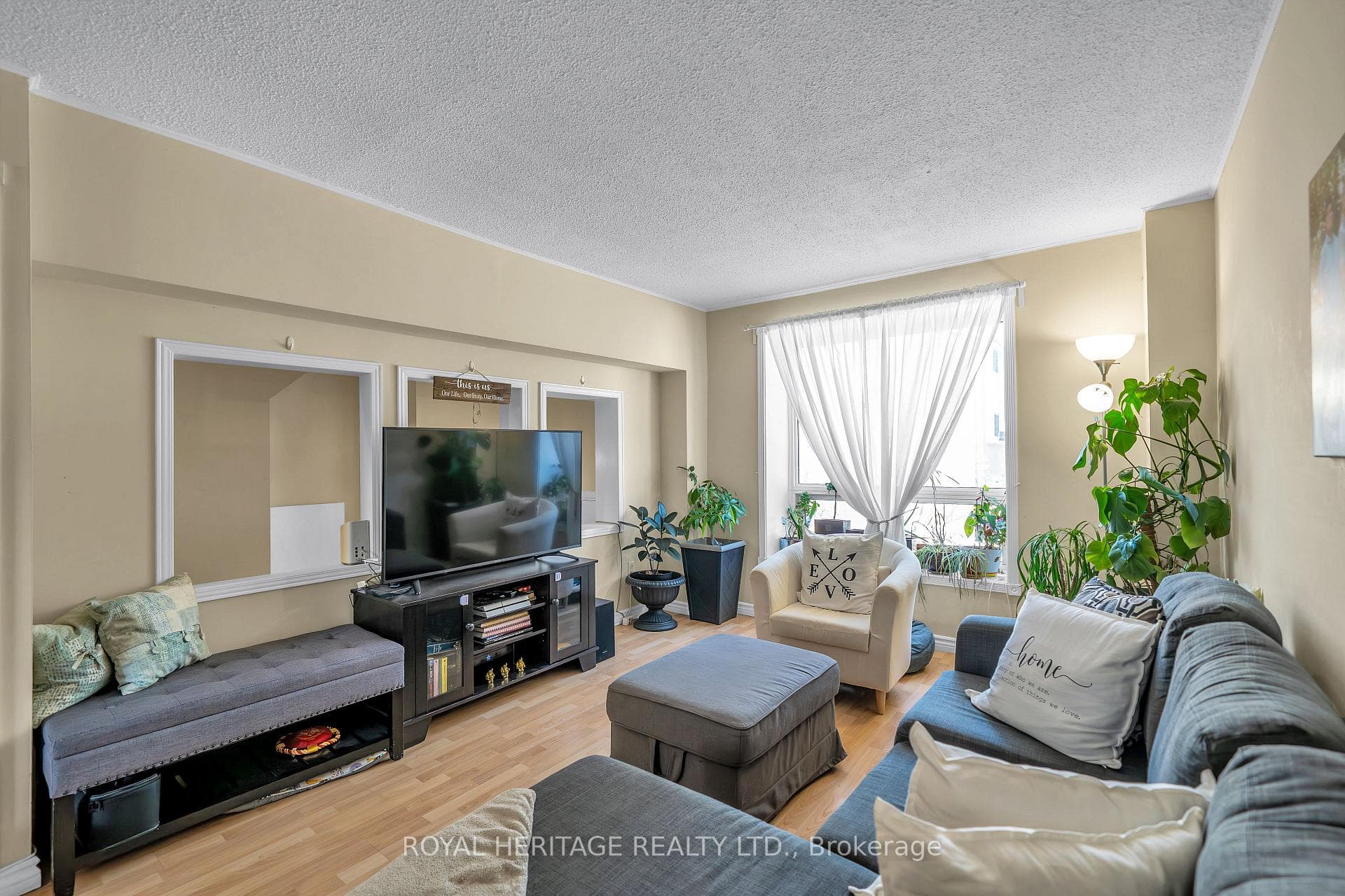 41 Collinsgrove Road Unit 194 photo 3