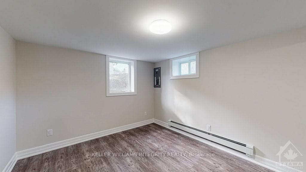 69 MEADOWLANDS Drive Unit 2 photo 16