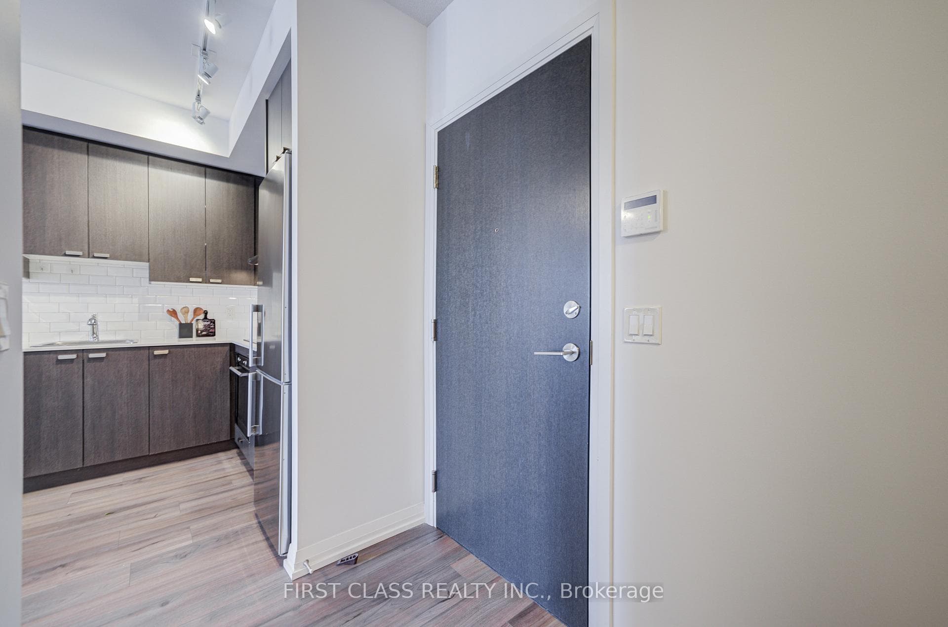 50 Ann O'reilly Road Unit 521 photo 7