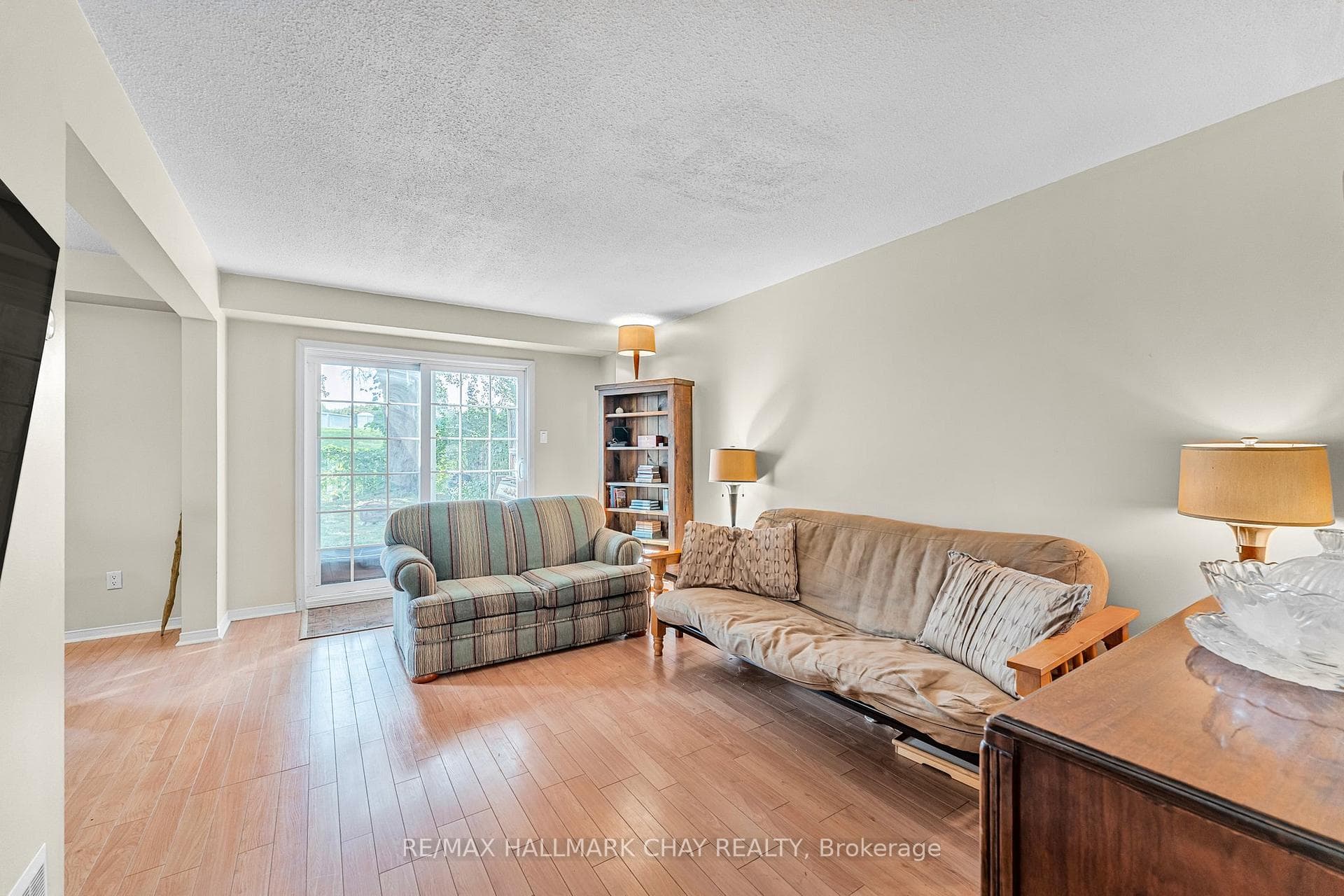 114 Garden Drive photo 11