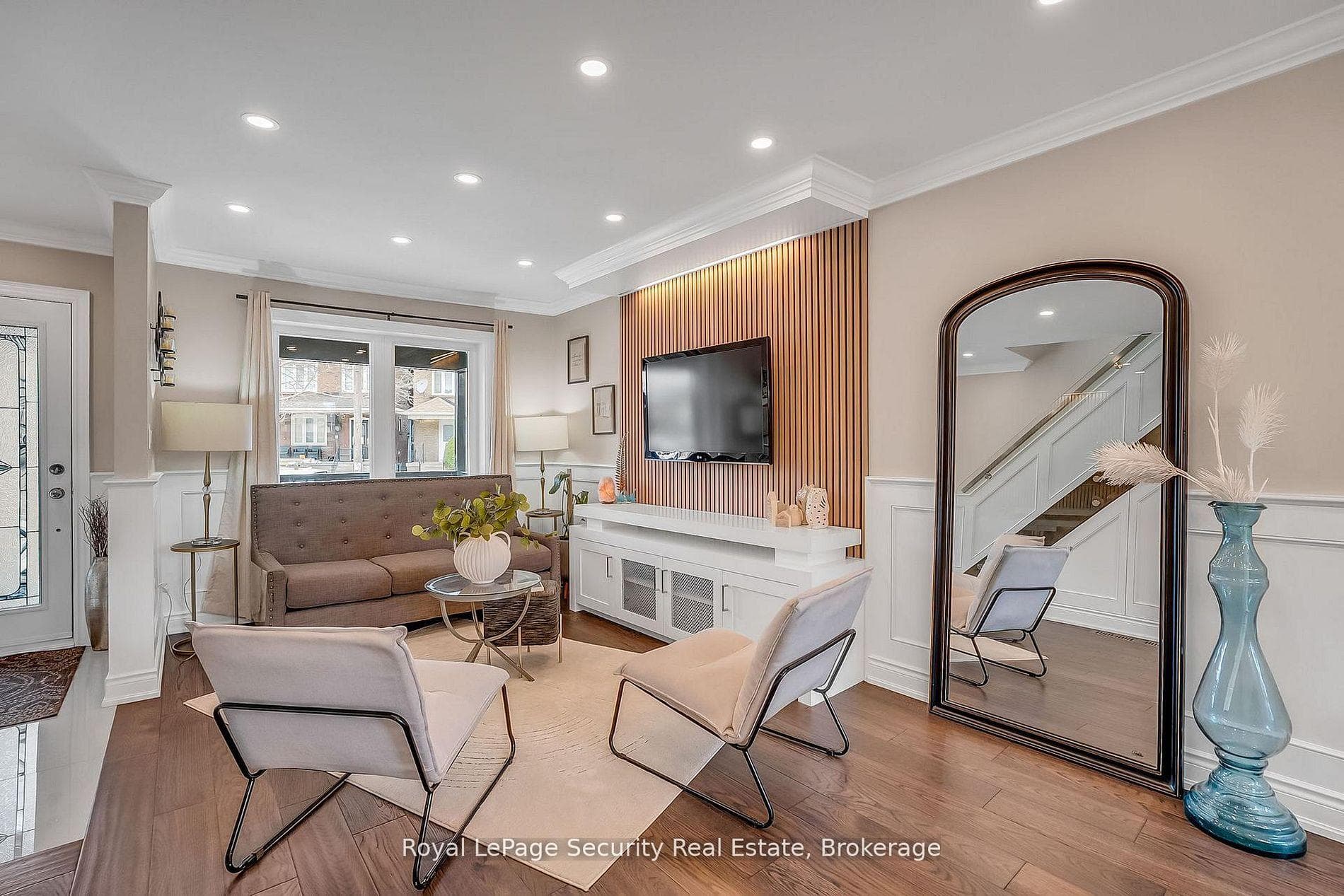 67 Northland Avenue photo 7