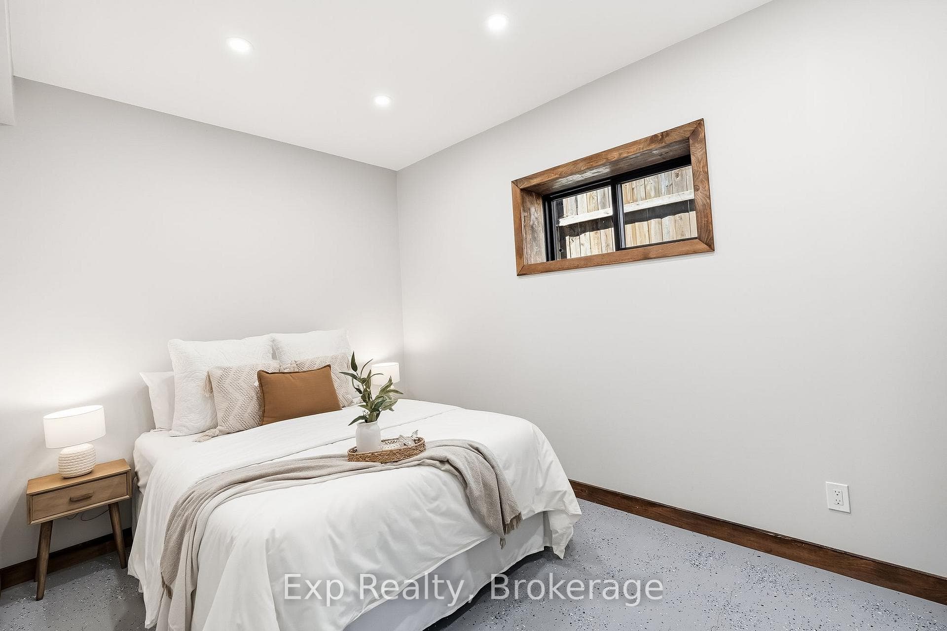 8745 Shearer Pt Road photo 34
