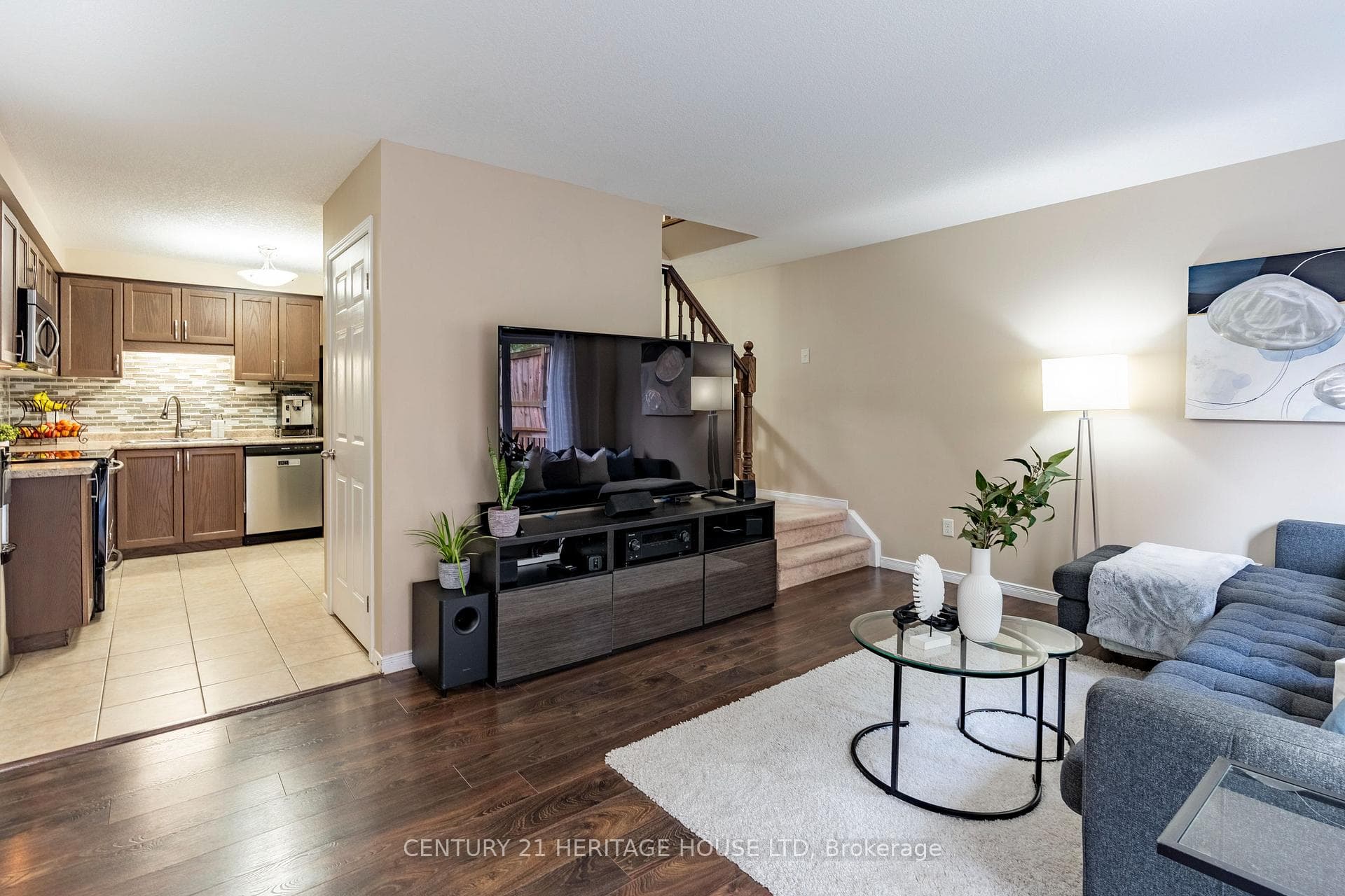 177 Maitland Street photo 11