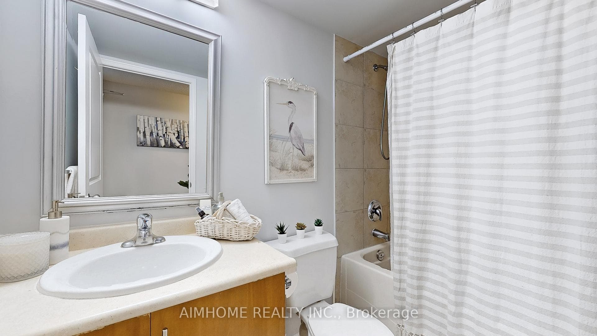 8 Rosebank Drive Unit 5G photo 25