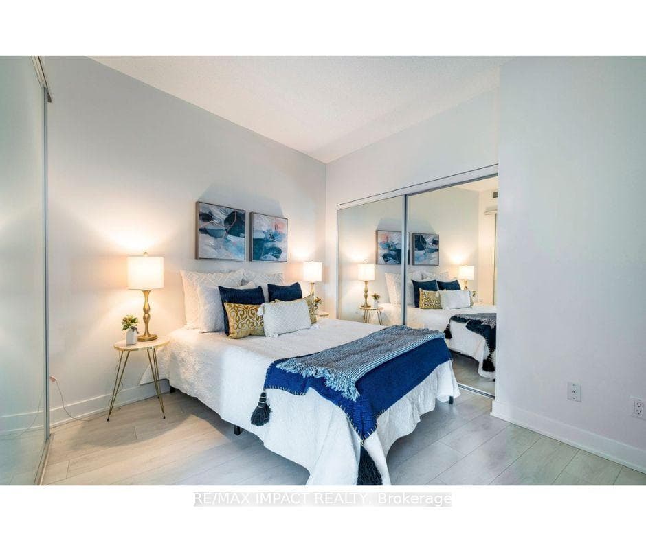 169 Fort York Boulevard Unit 515 photo 15