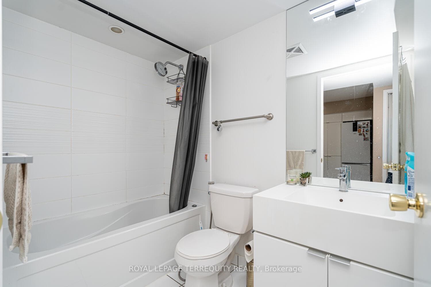 151 Dan Leckie Way Unit 610 photo 33