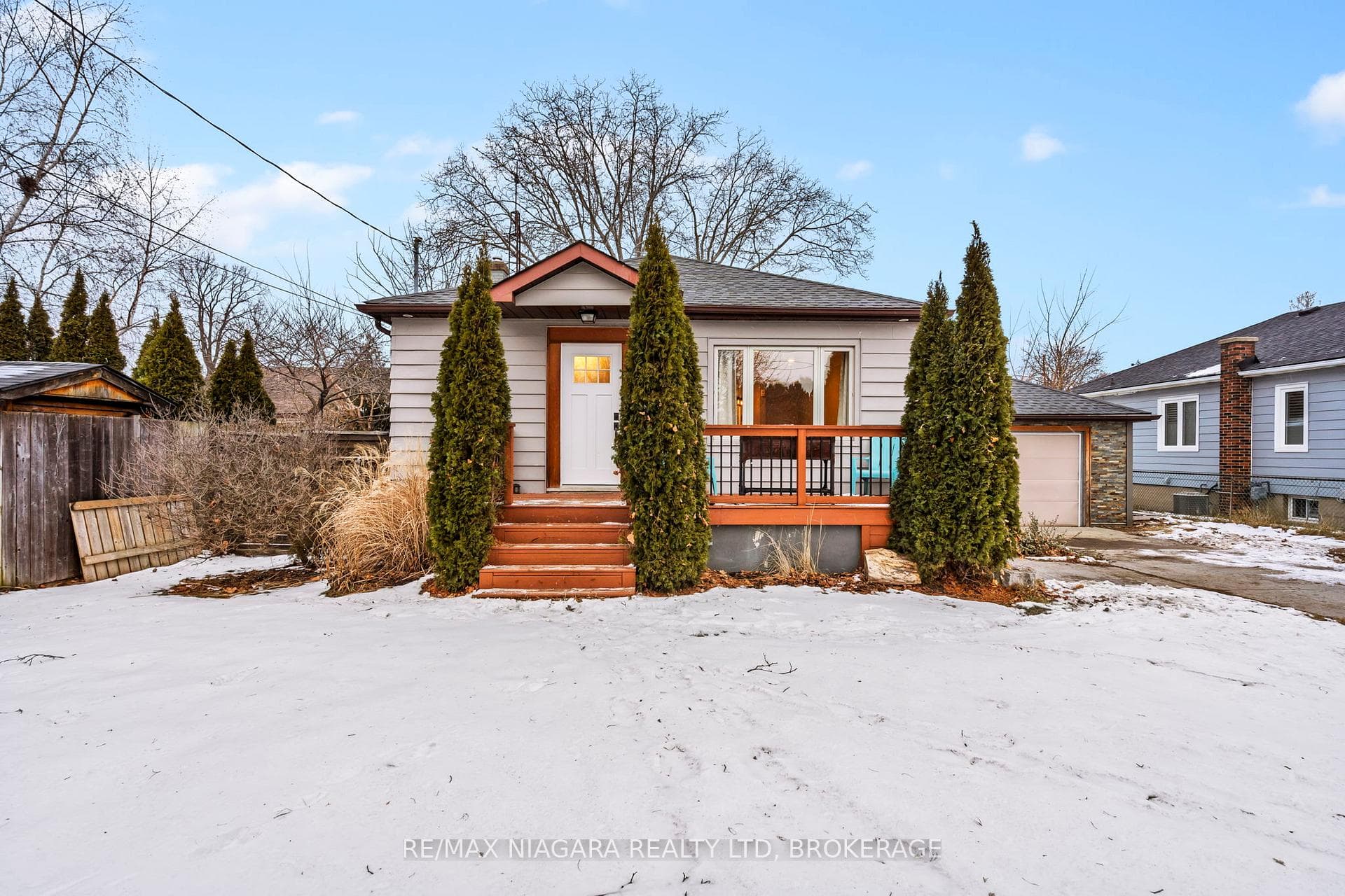 5 Edward Avenue photo 1