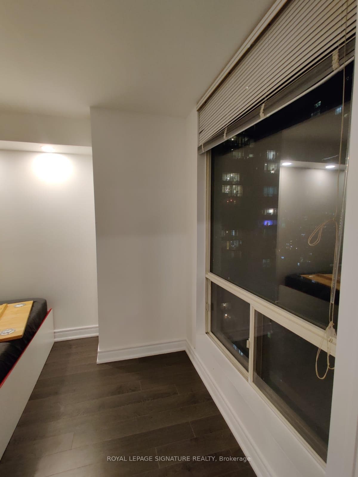25 Grenville Street Unit 2008 photo 11
