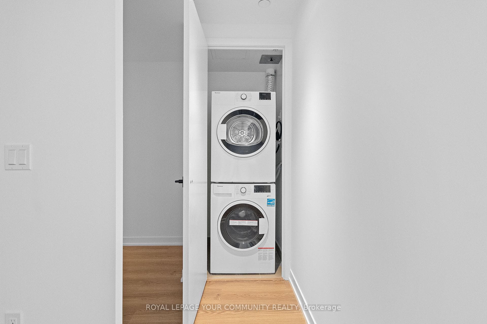 319 Jarvis Street Unit 3717 photo 25