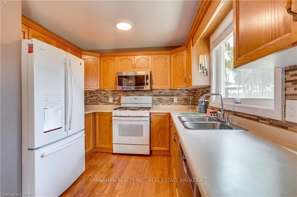 500 ISABELLA Street photo 11