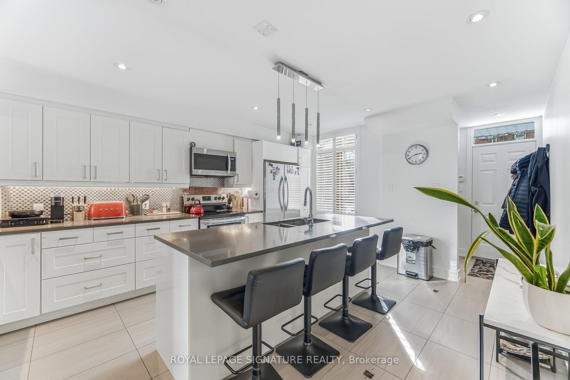 12 Sudbury Street Unit 2405 photo 6