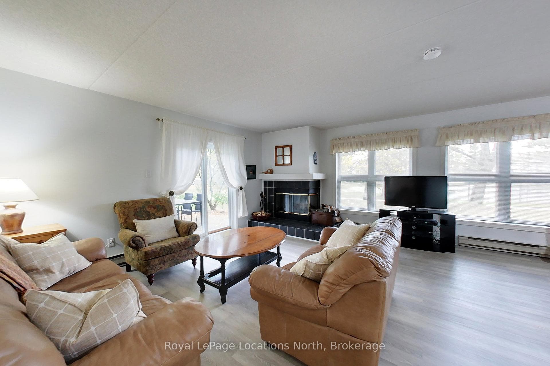 398 Mariners Way Unit 4 photo 6
