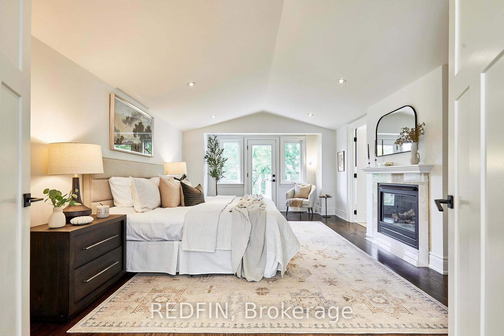 516 Melrose Avenue photo 15