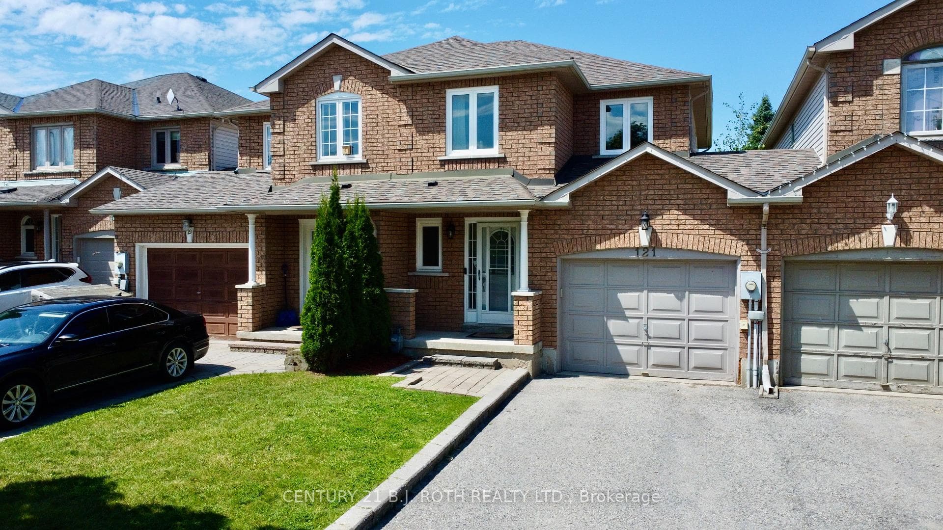 121 Cunningham Drive photo 1