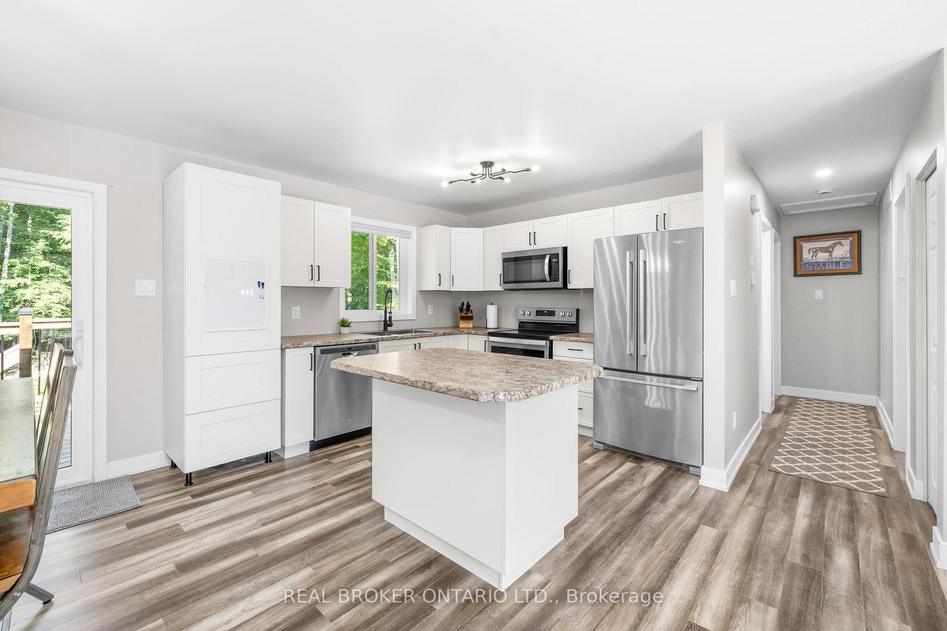 804 Darling Road photo 17