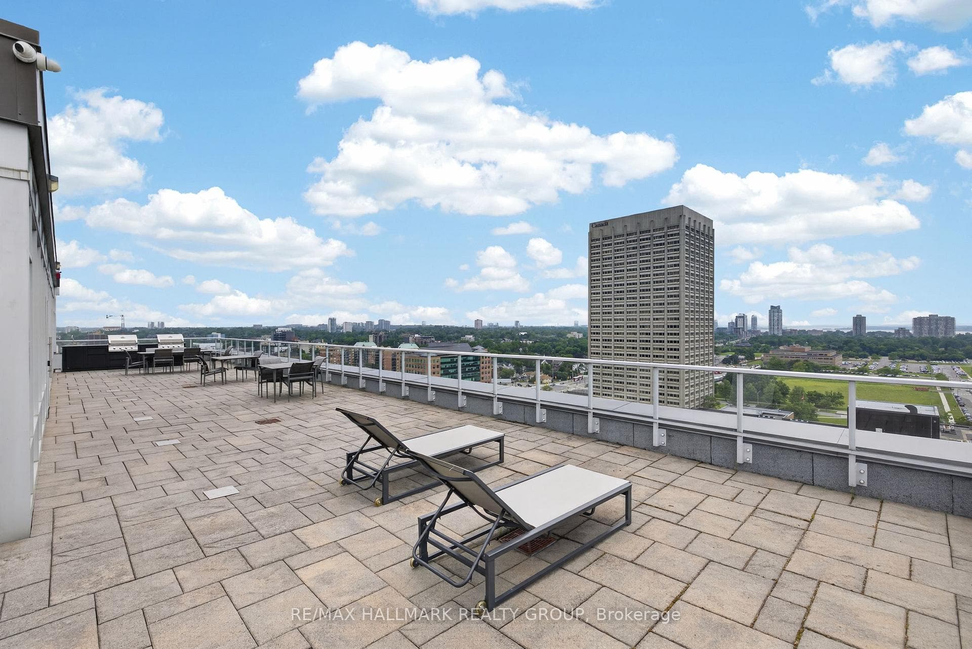 201 Parkdale Avenue Unit 408 photo 29