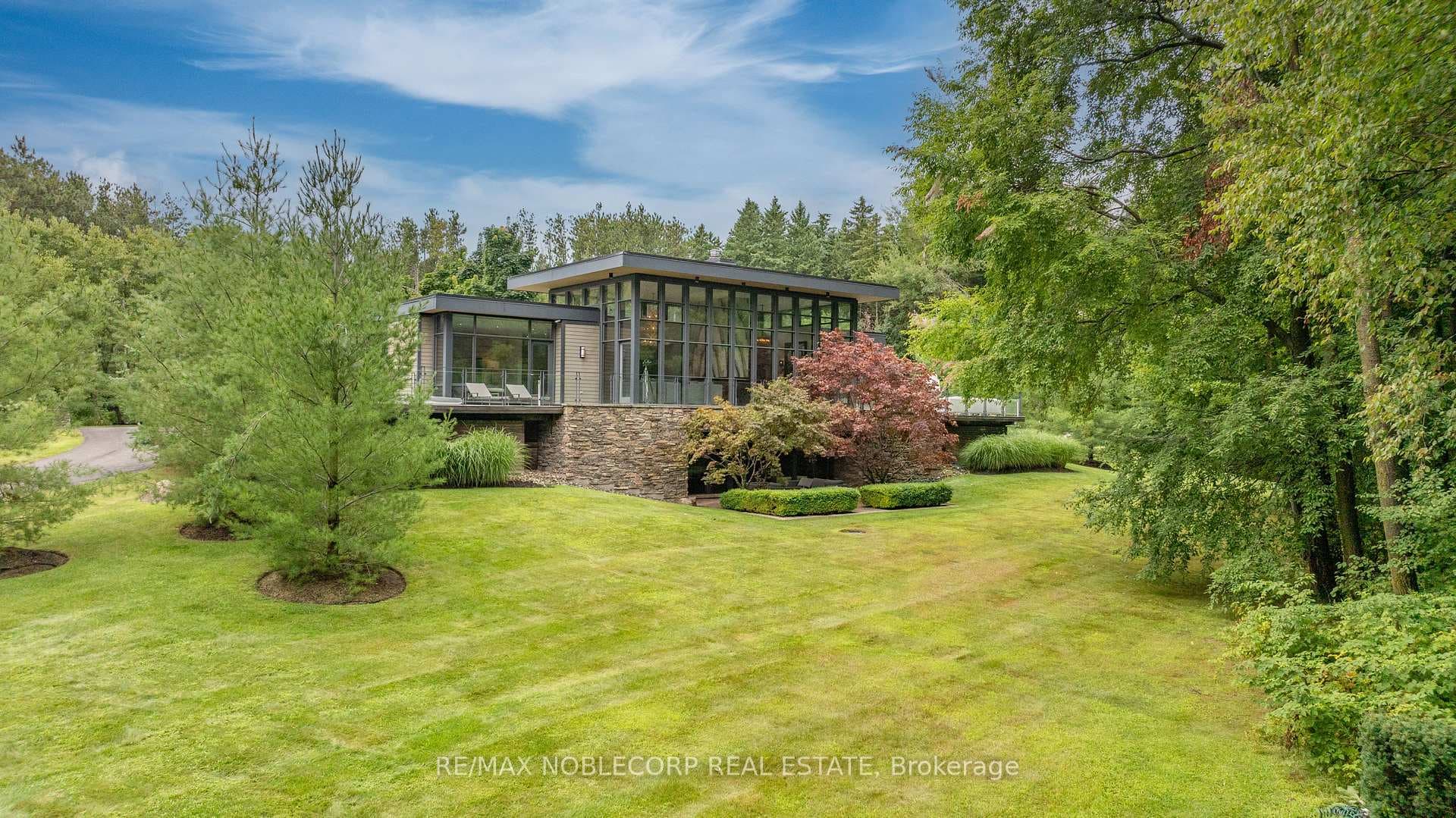 4780 Escarpment Side Road photo 10