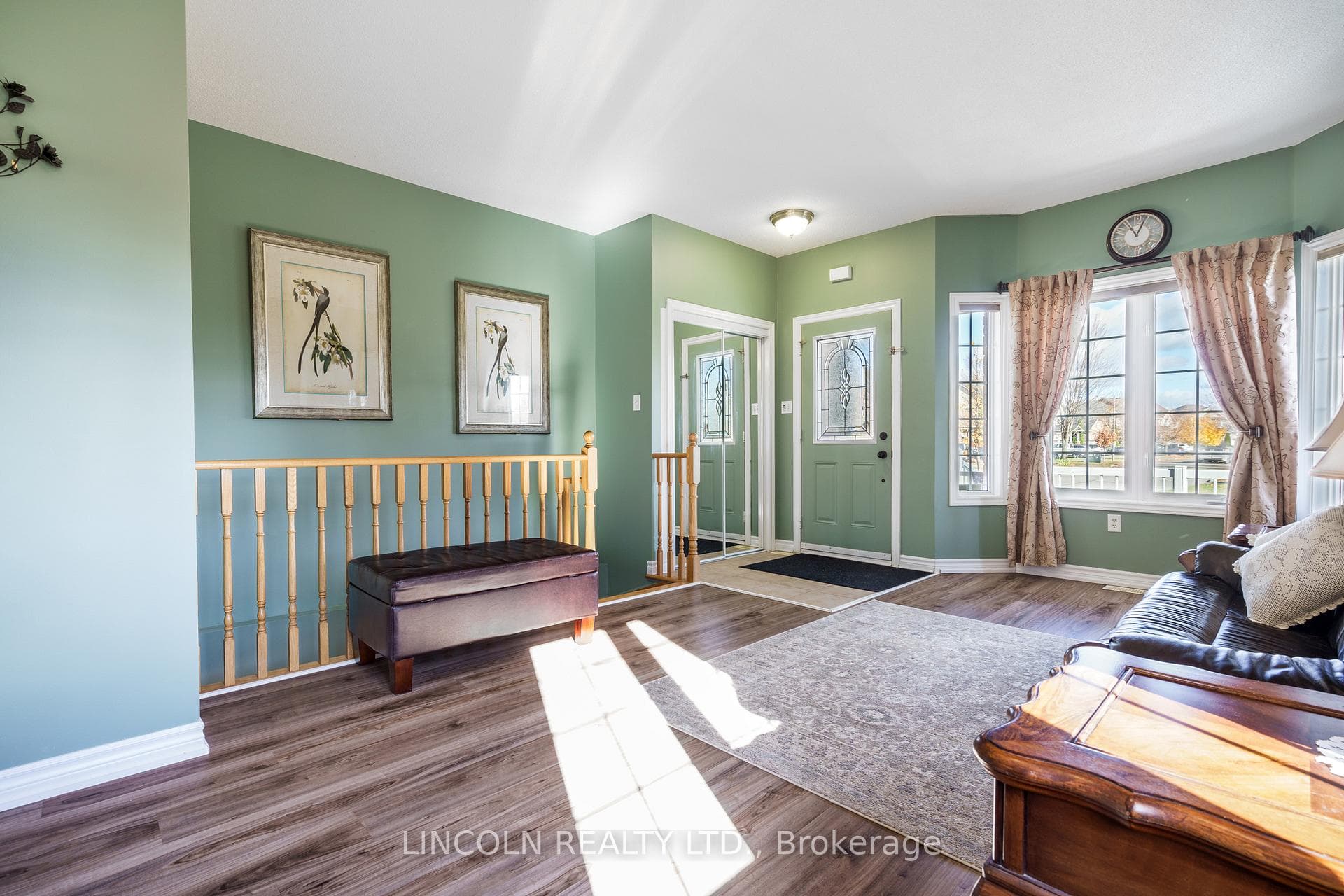 18 Glendower Crescent photo 6