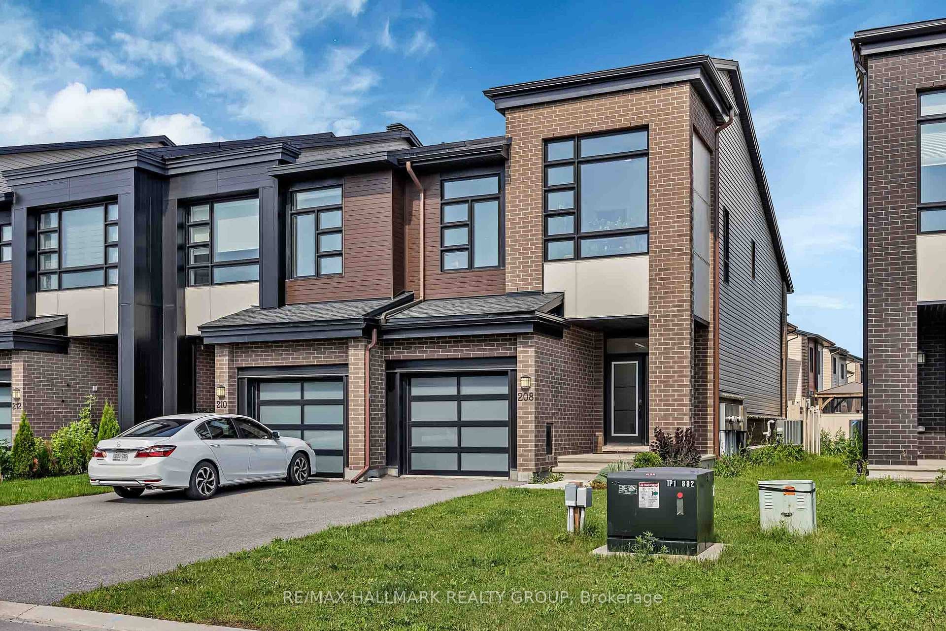 208 Big Dipper Street photo 3