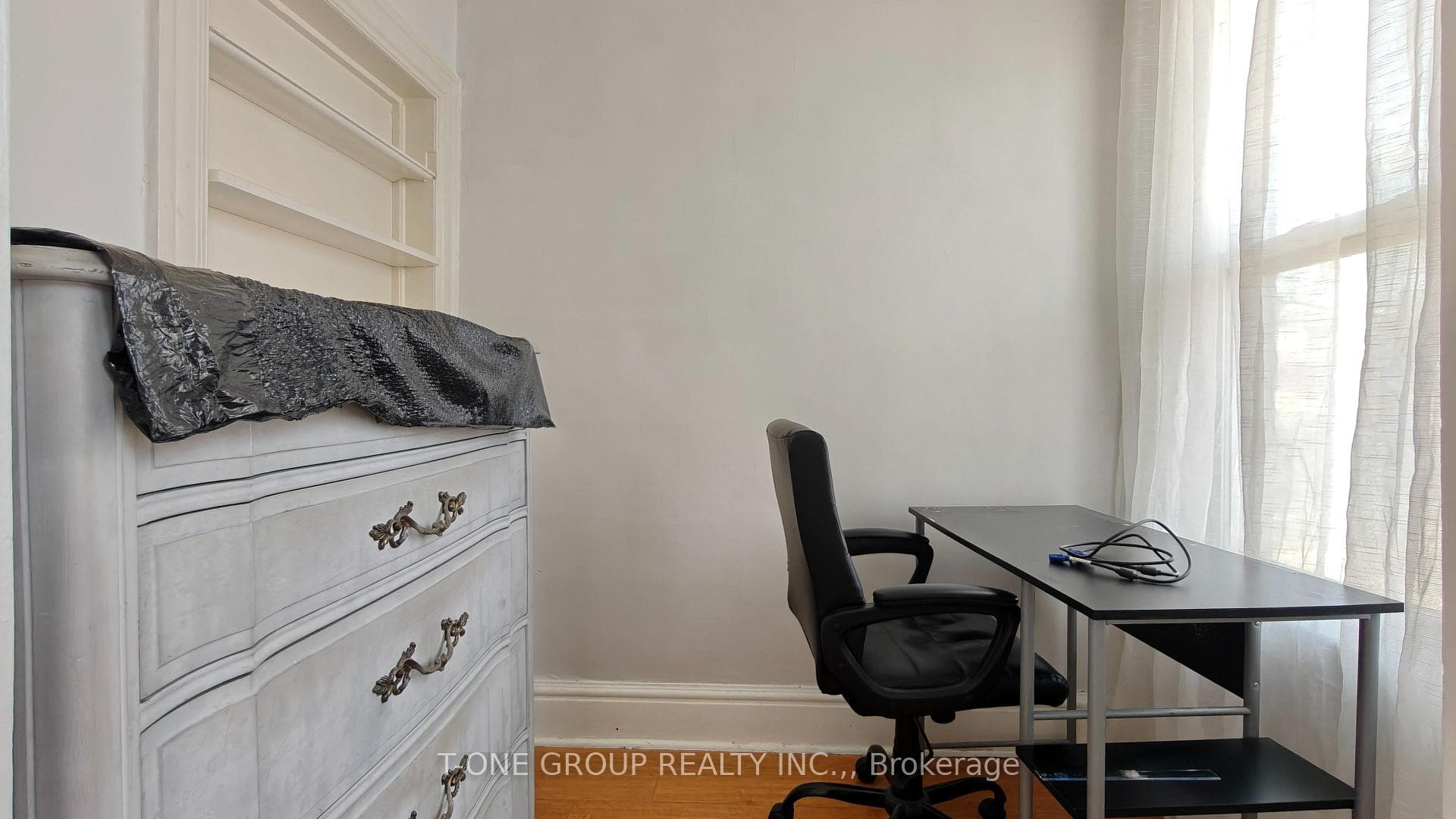 35 Lindsey Avenue photo 9
