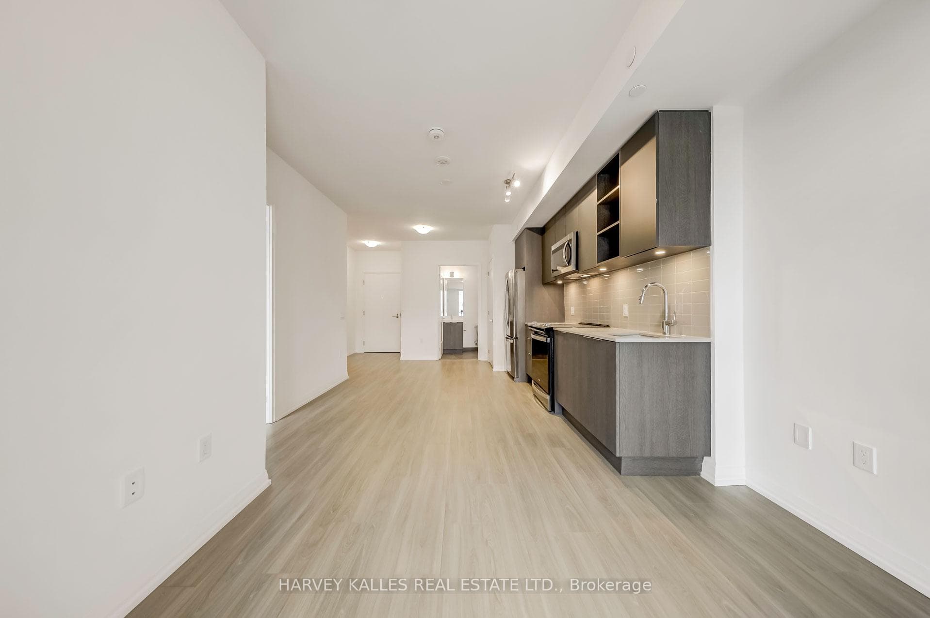 25 Holly Street Unit 2504 photo 14