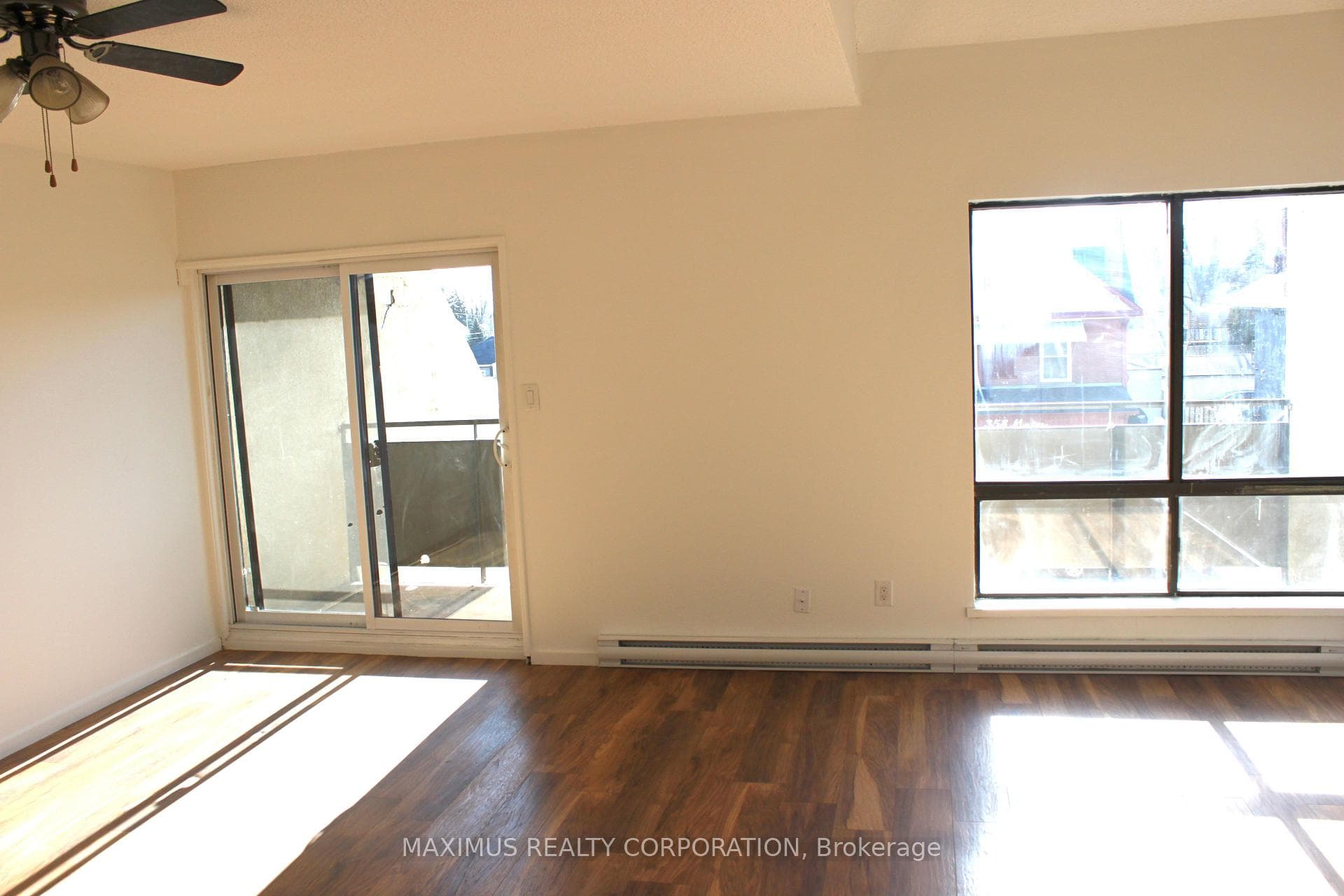 Living/Dining Rm with walkout to Balcony/