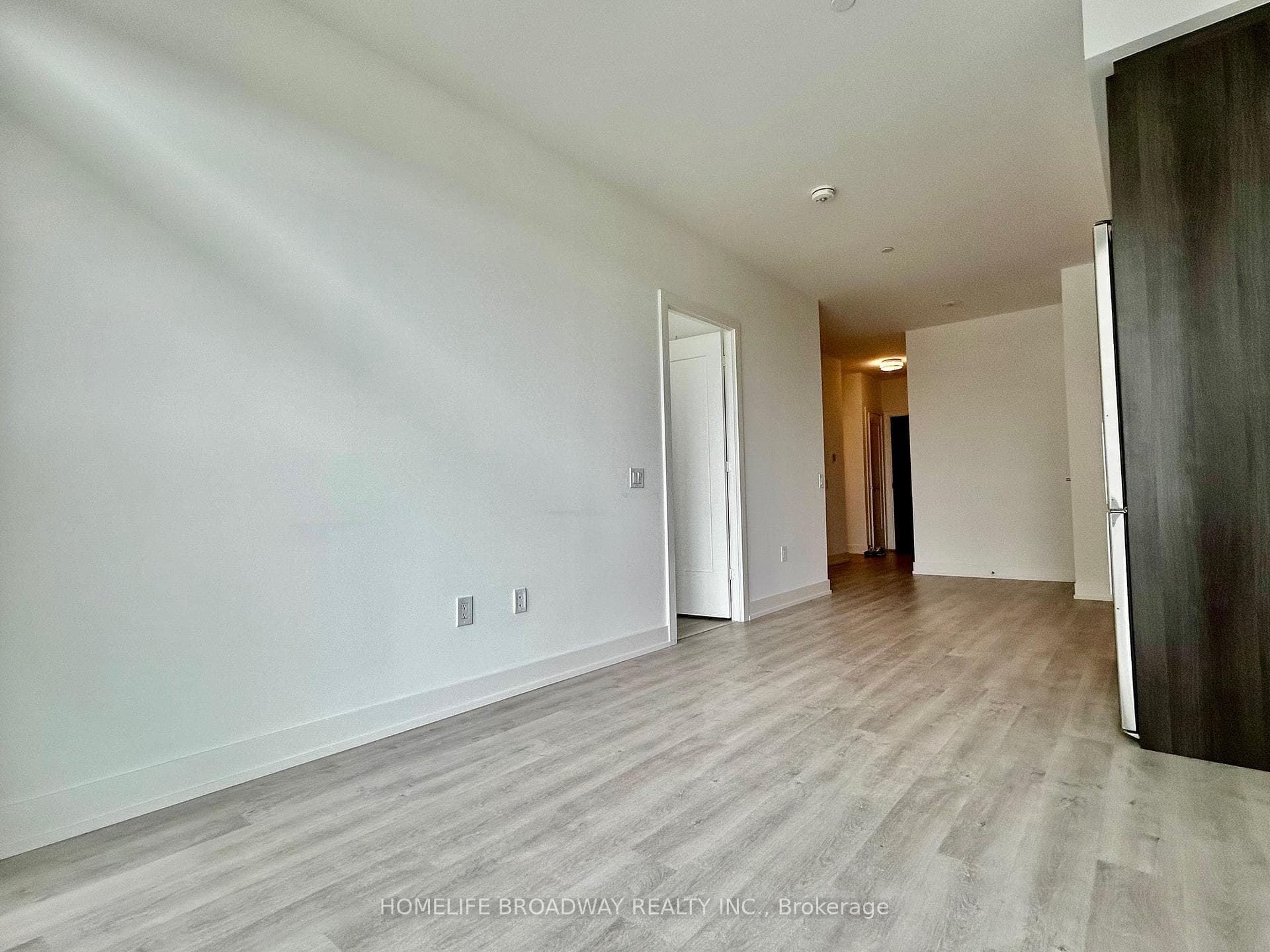 30 Inn On The Park Drive Unit 623 photo 3