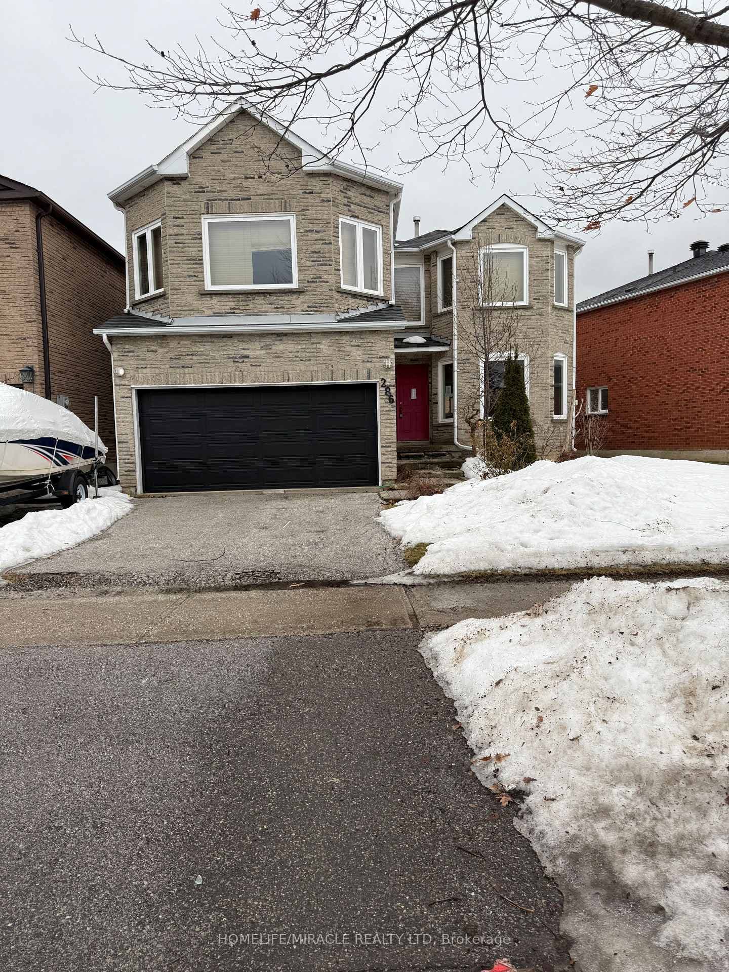 286 Brickstone Circle photo 2