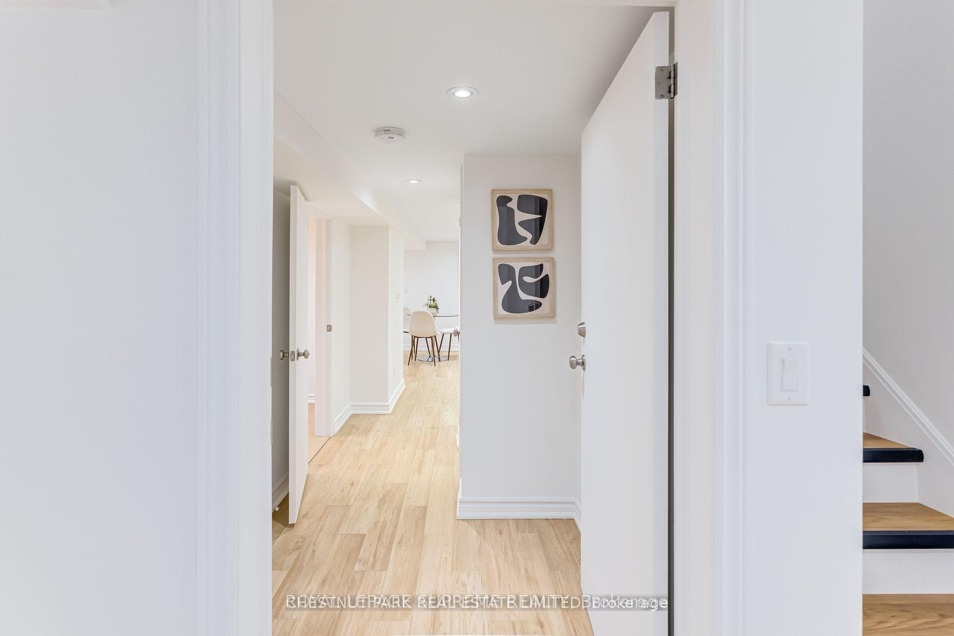 173 Arlington Avenue Unit Lower photo 2
