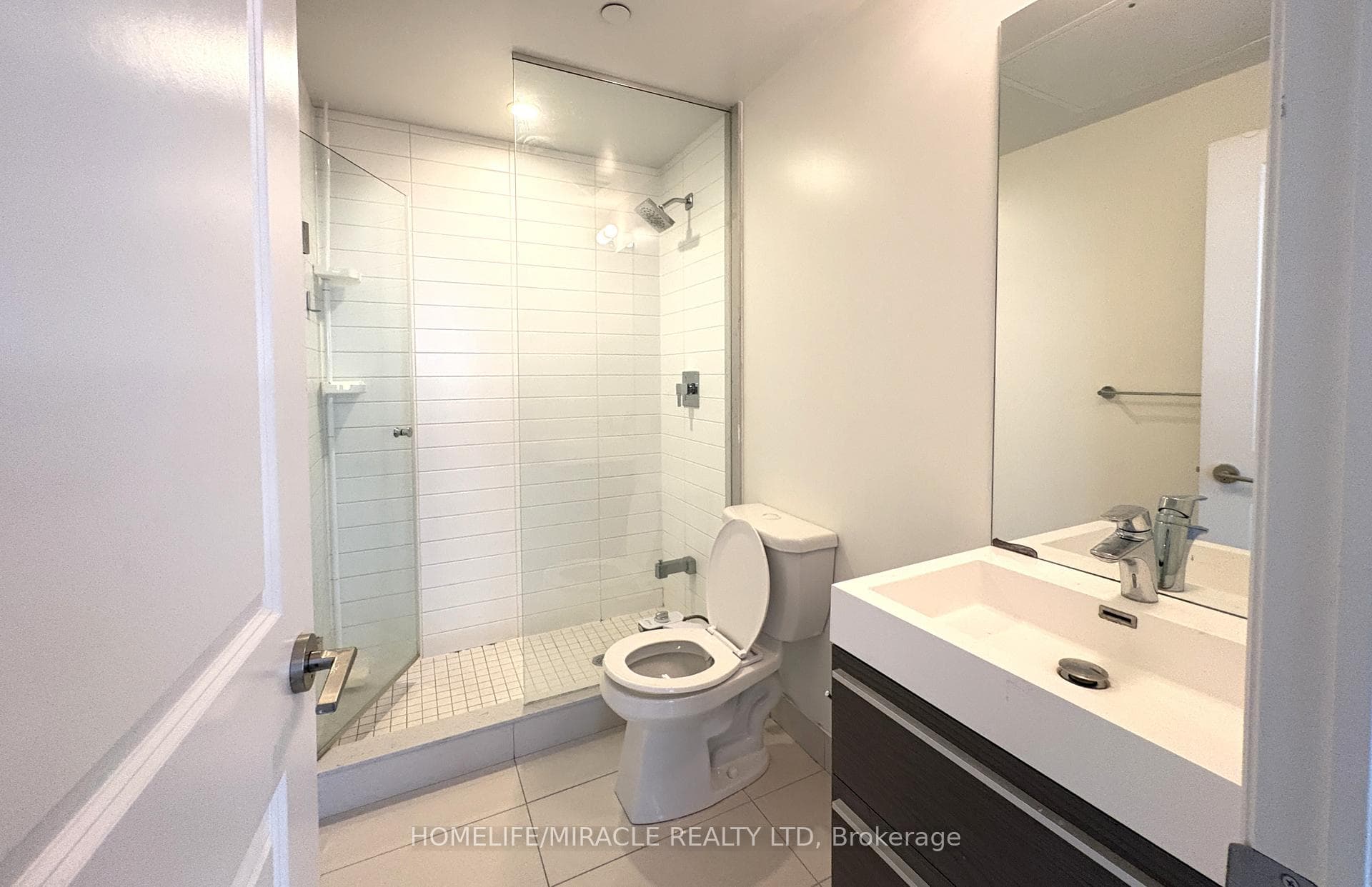17 Zorra Street Unit 1707 photo 12