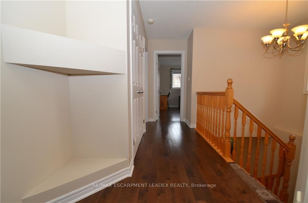 1132 Harrogate Drive photo 21