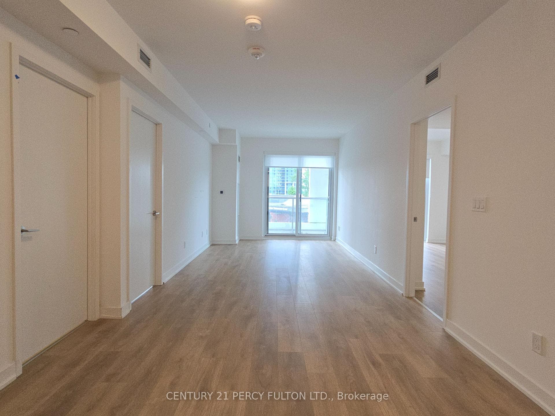 2033 Kennedy Road Unit 320 photo 2