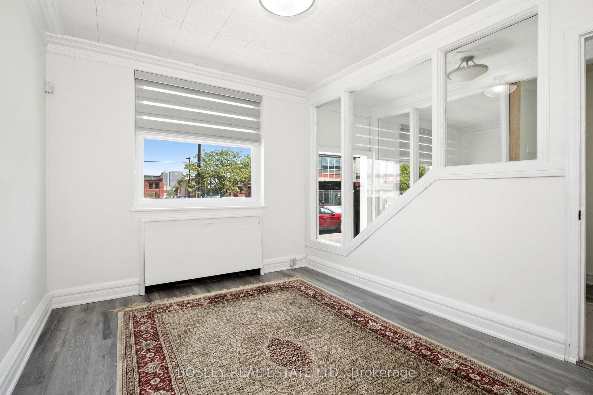 88 Laird Drive photo 5