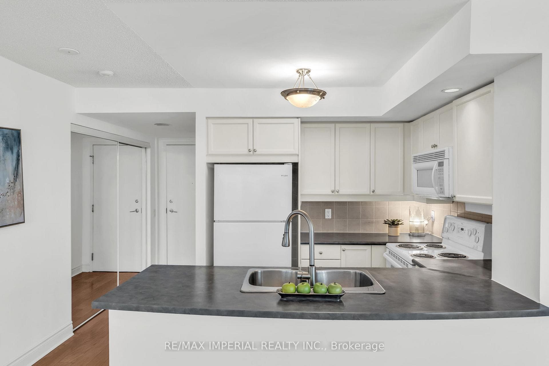 5 Northtown Way Unit 1206 photo 6