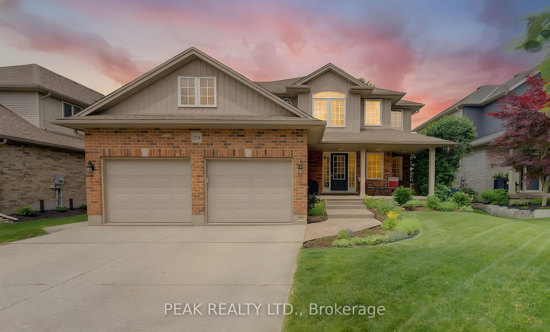 258 Laschinger Boulevard photo 3