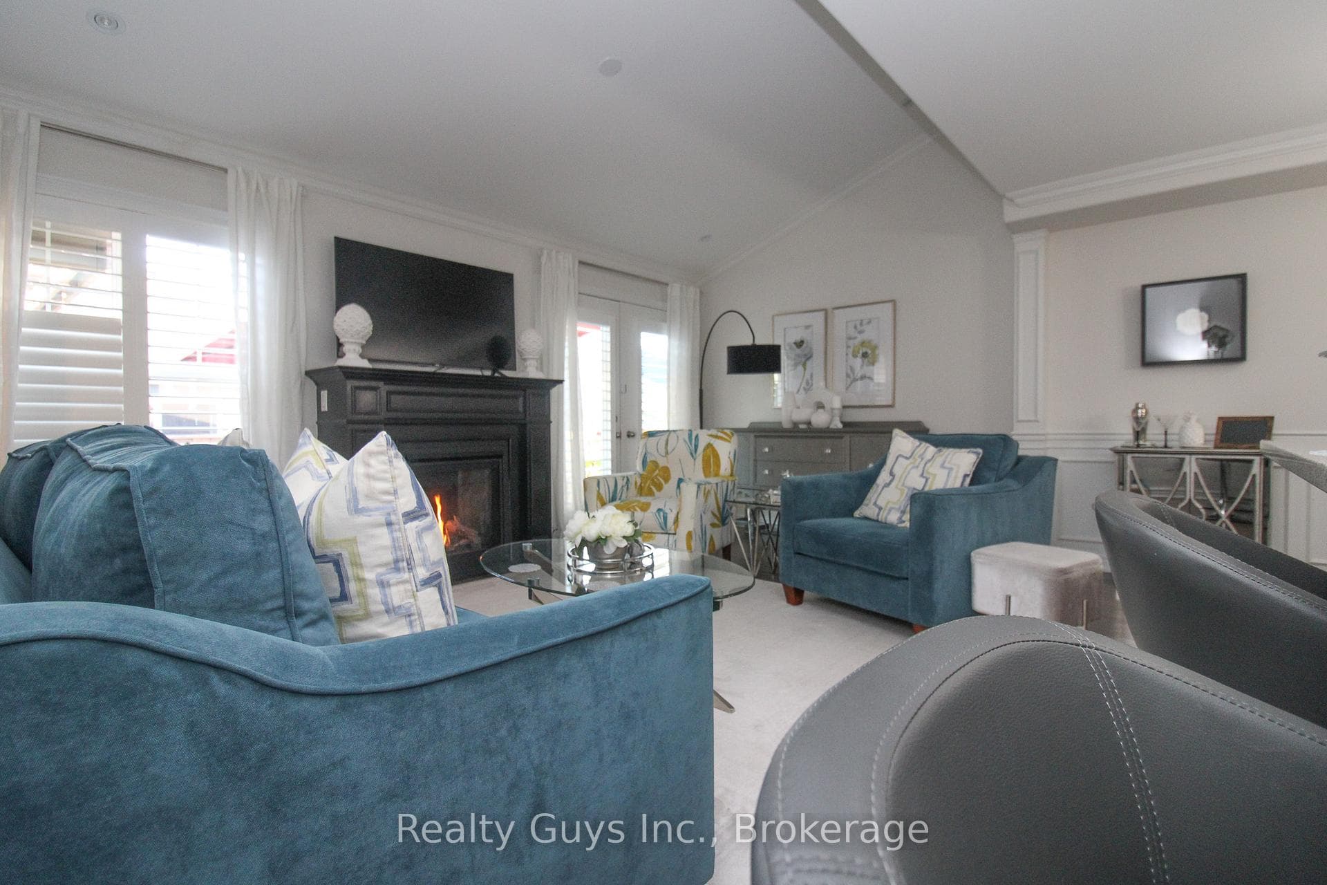 570 Grange Way photo 24