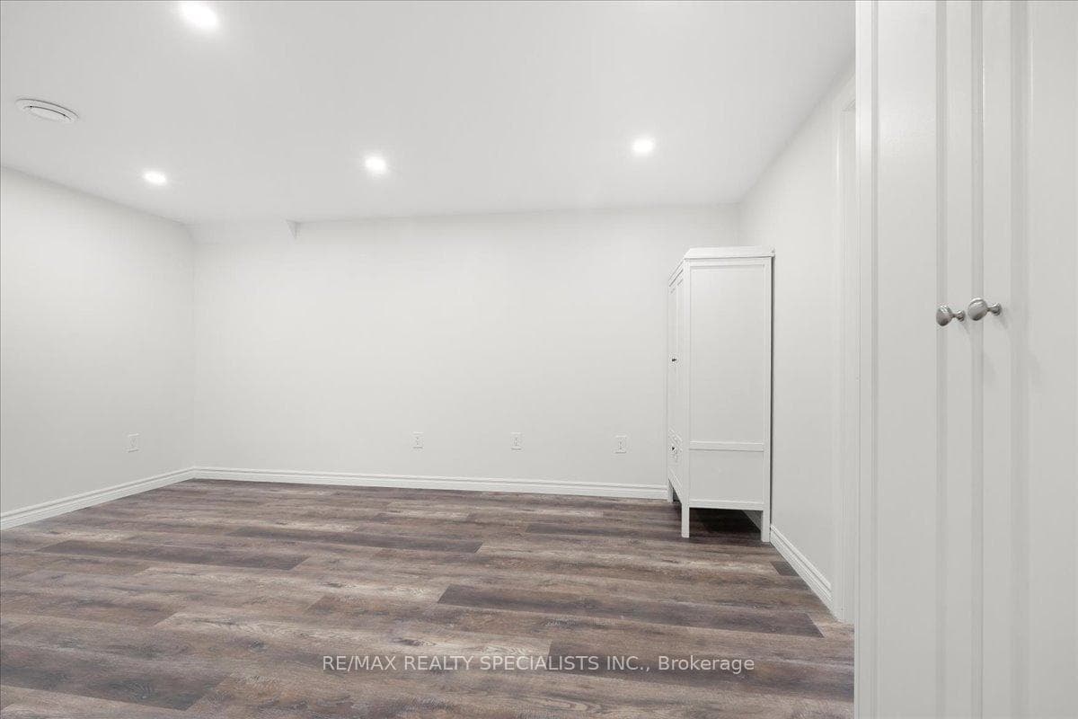 56 Nash Road photo 28
