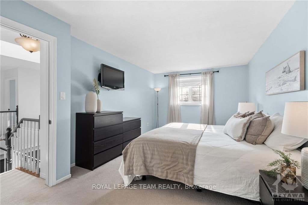 7 SHETLAND Way photo 21