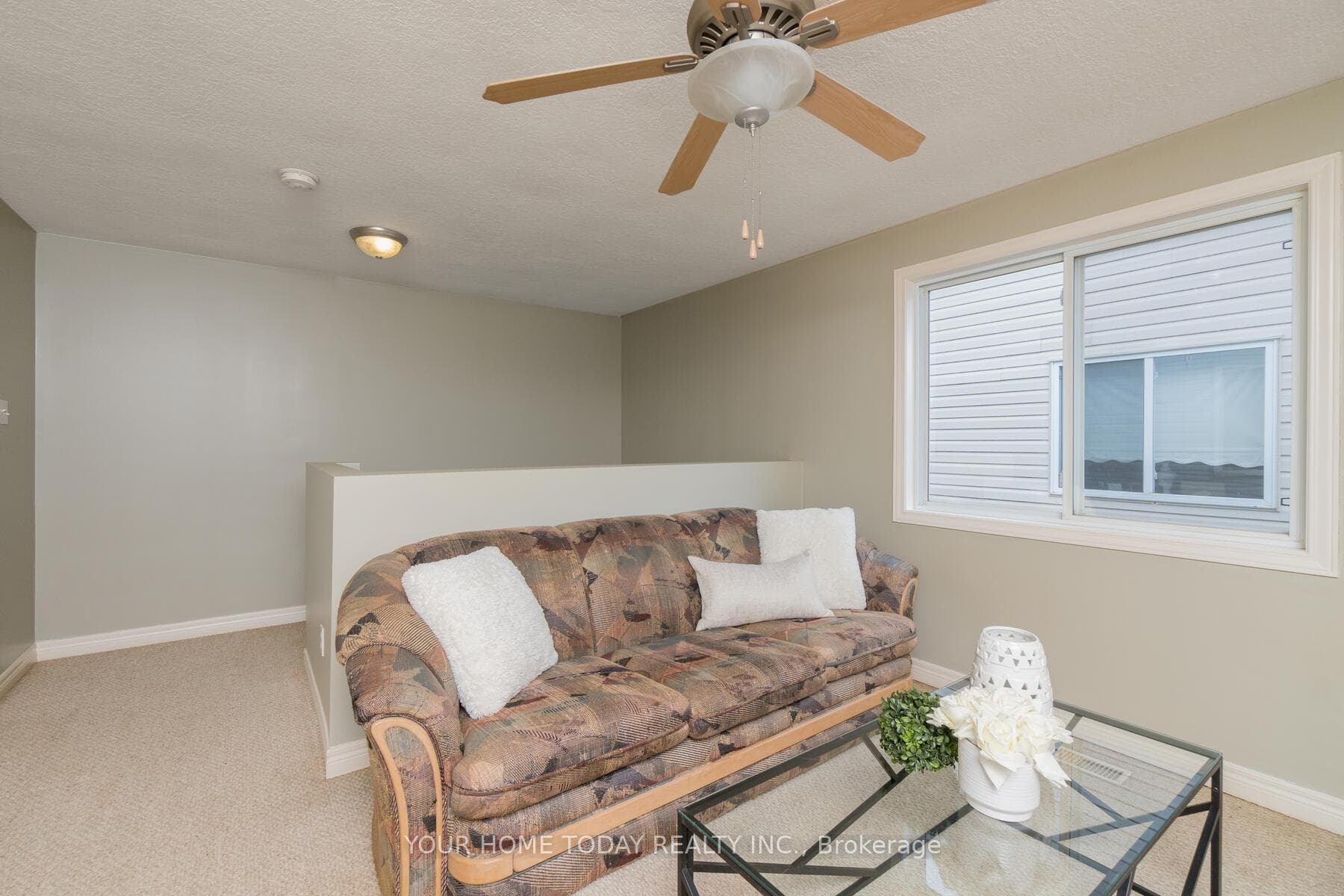 44 Doctor Moore Court photo 12